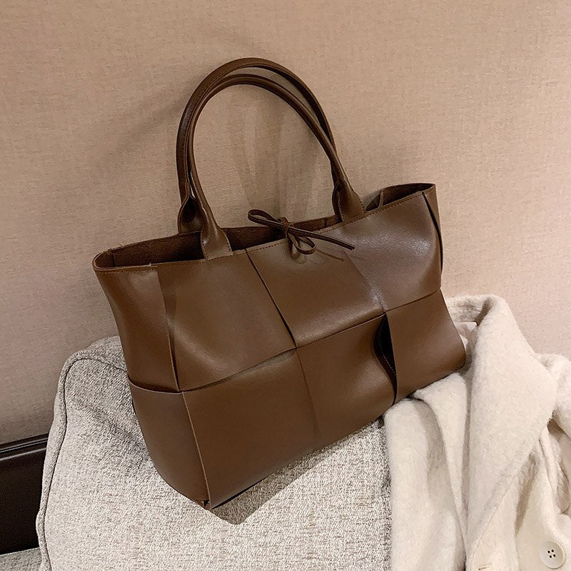 Naomi Medium Handle Bag