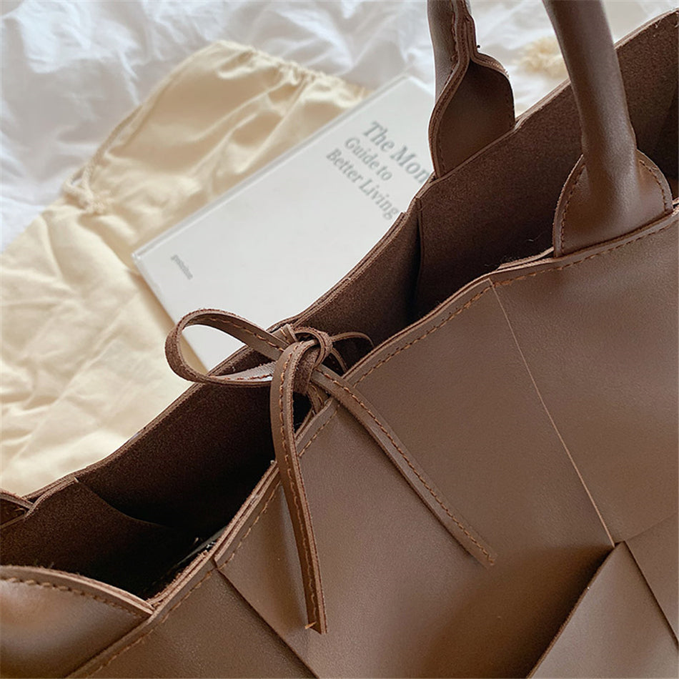 Naomi Medium Handle Bag