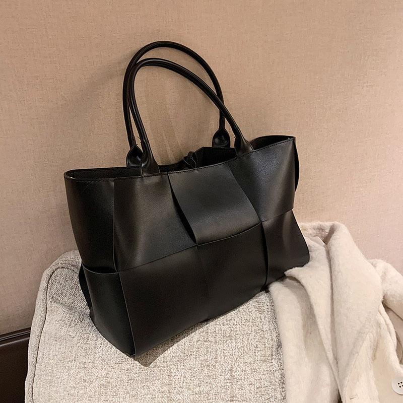 Naomi Medium Handle Bag