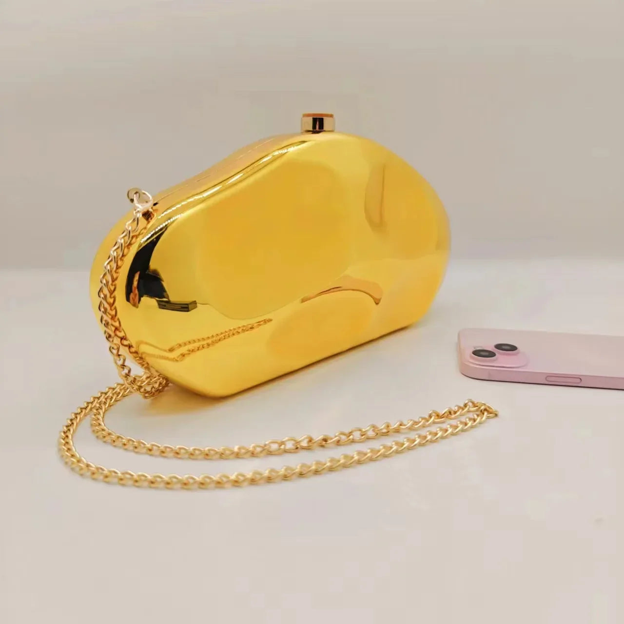 Jasmim Metallic Clutch Bag