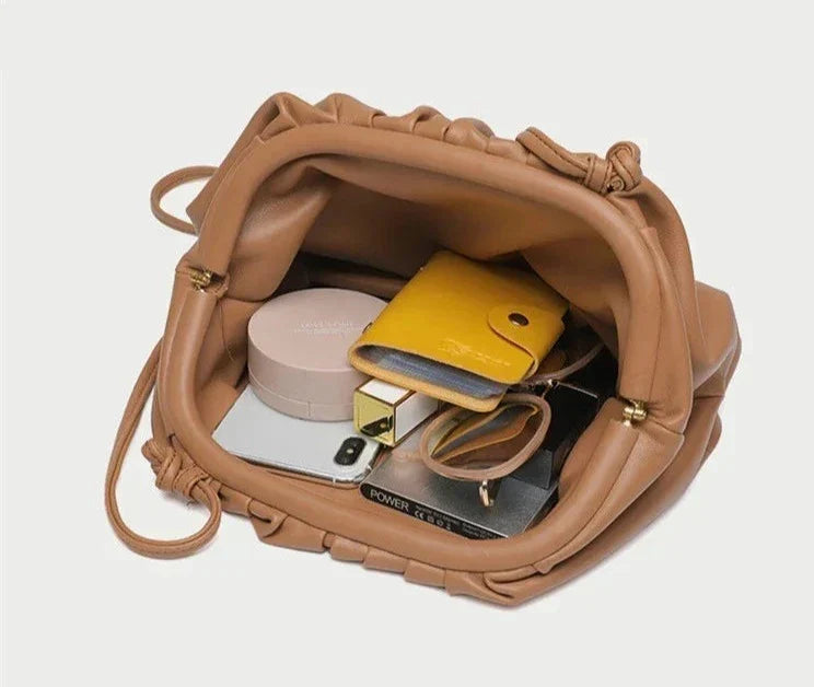 Small Ana Pouch Bag