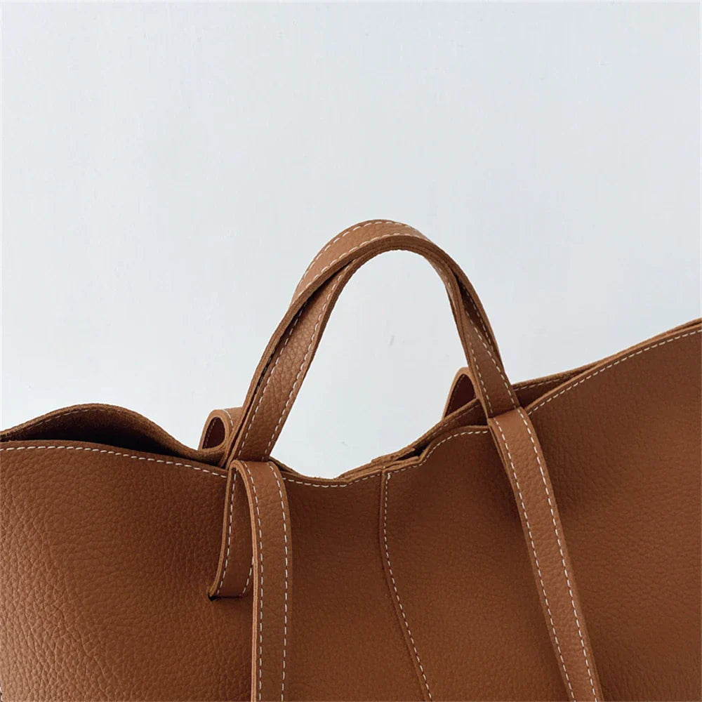 Large Maíra Tote Bag
