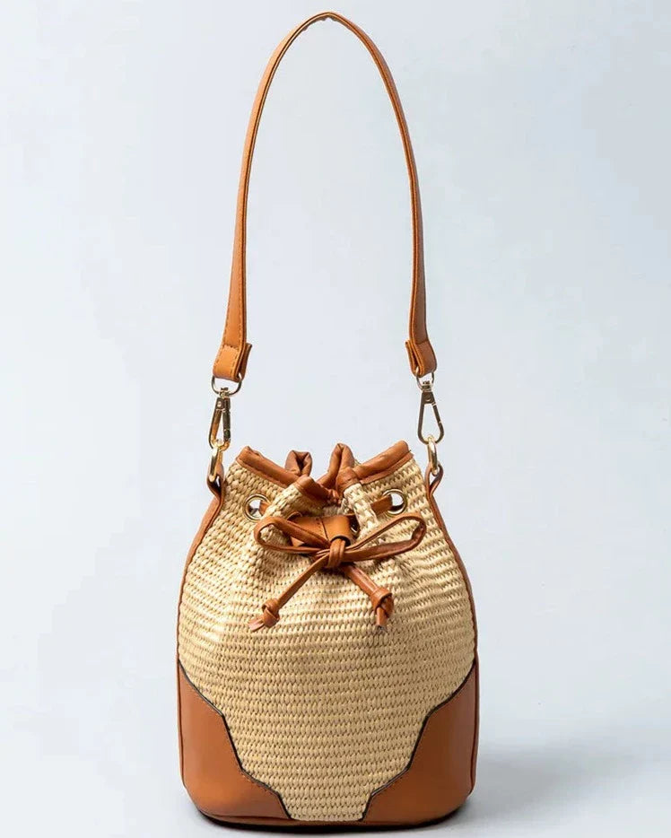 Marília Bucket Crossbody Bag