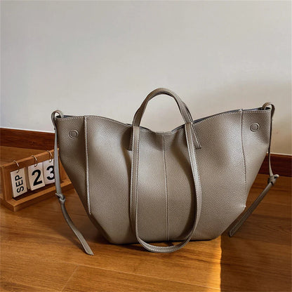 Large Maíra Tote Bag