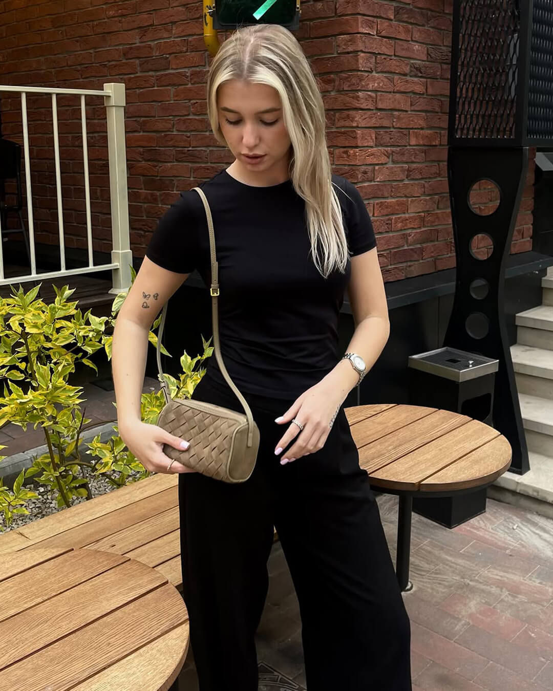 Bolso Eva de gamuza tejida