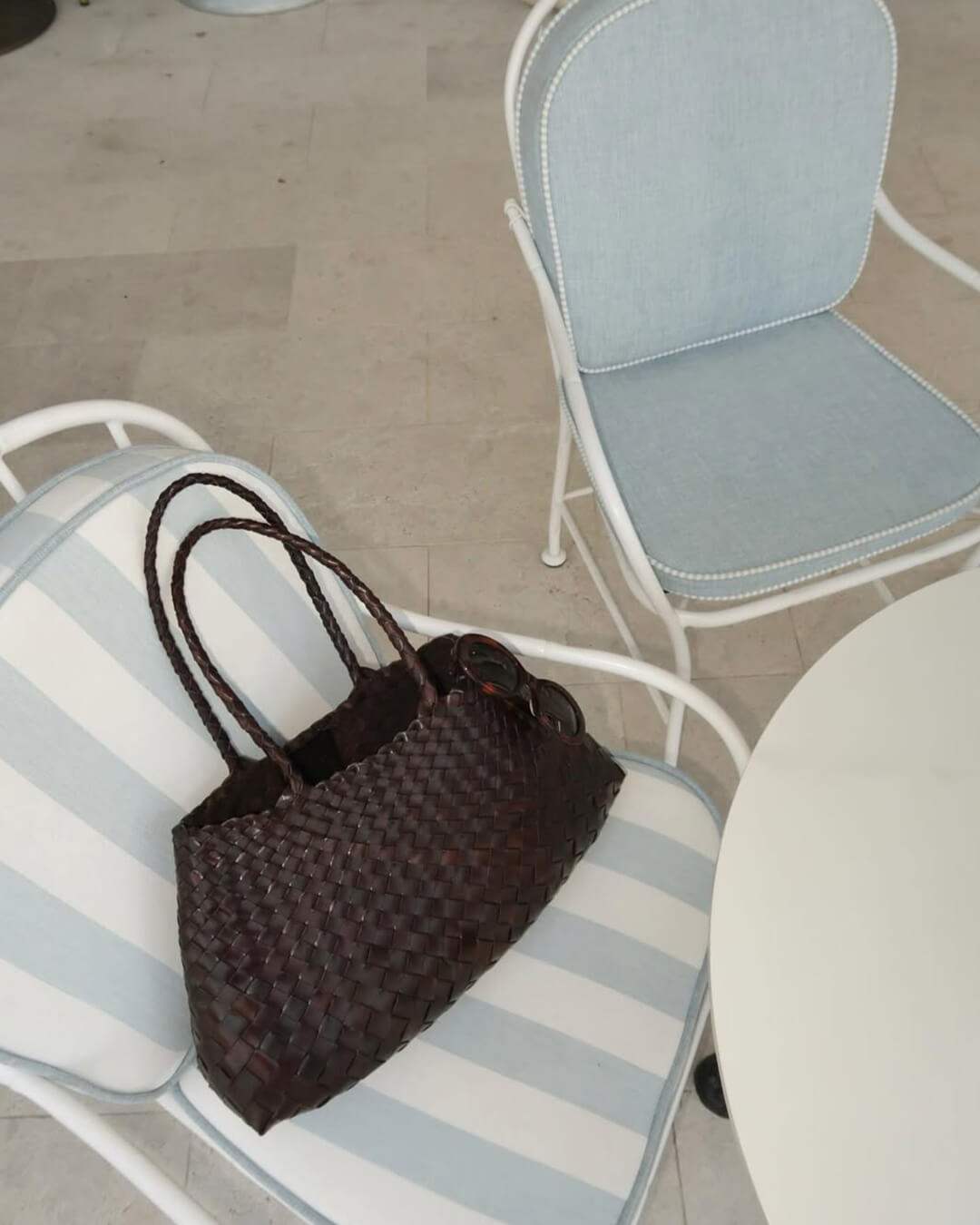Bolso Mediano Madeleine de Tela Trenzada
