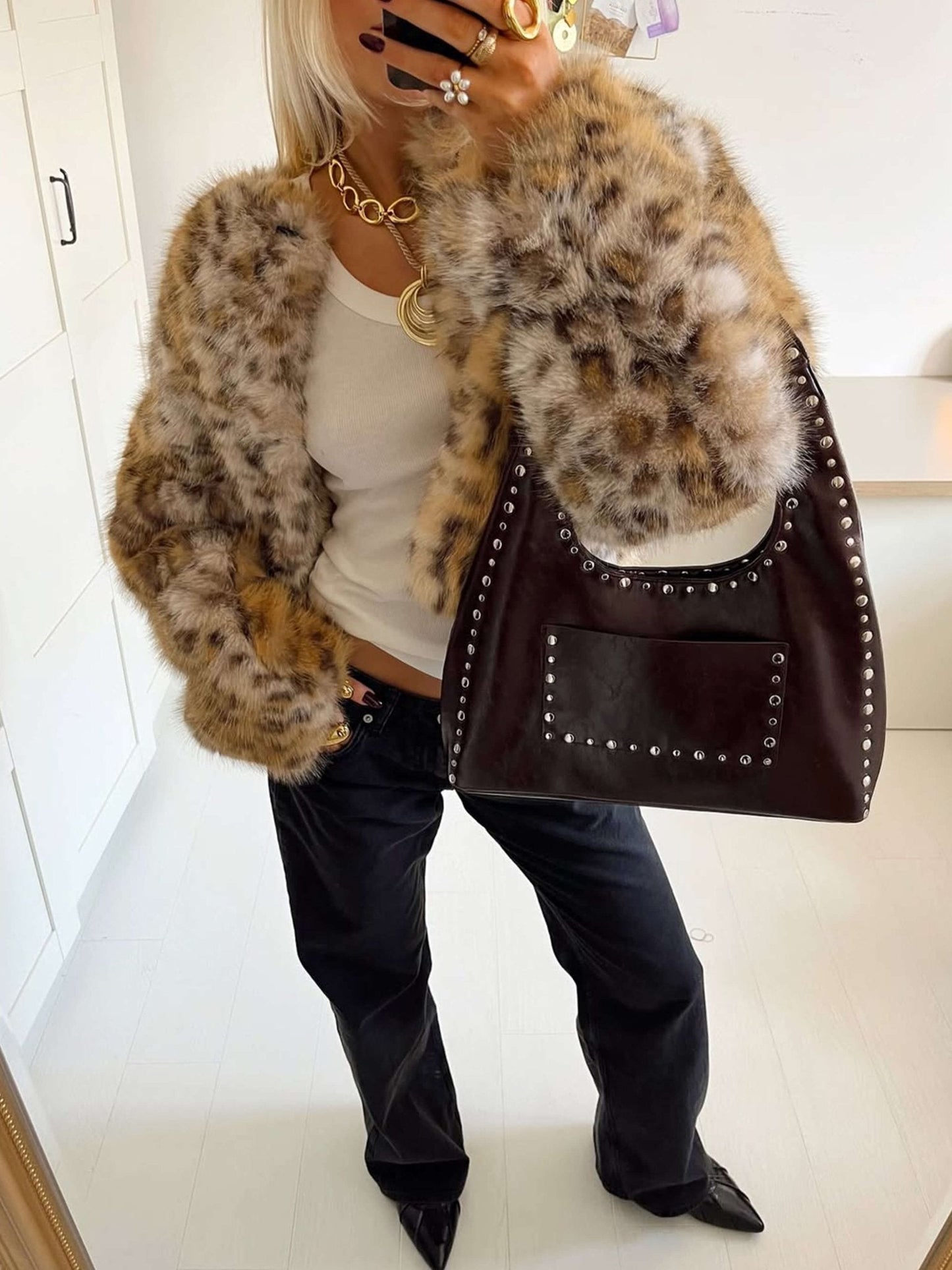 Stefani Henkeltasche mit Nieten
